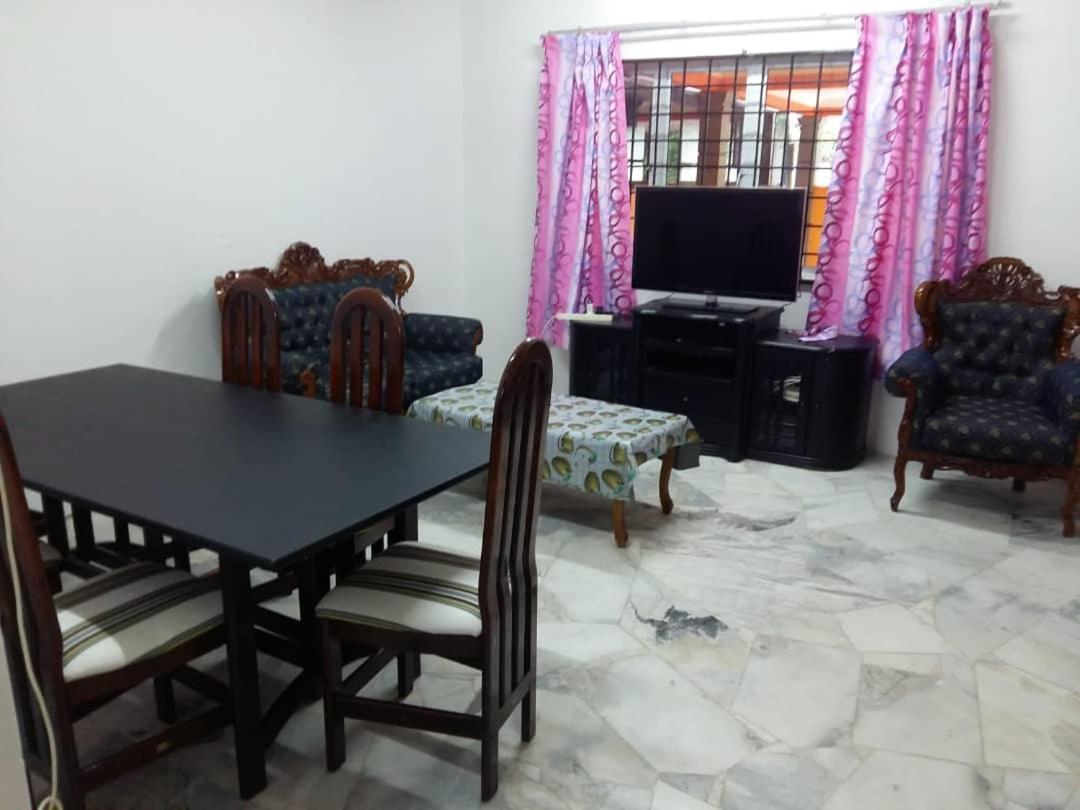 Homestay Pd Port Dickson Exterior photo
